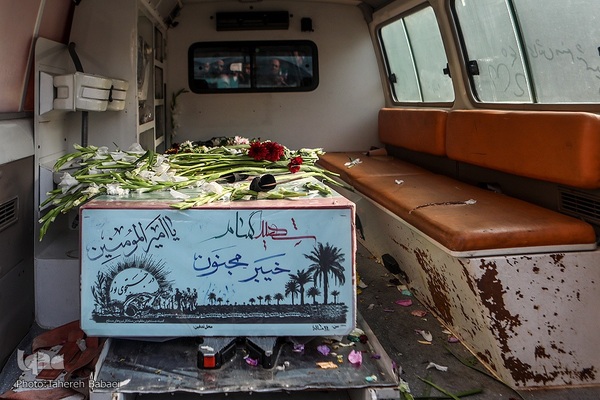 آیین وداع با پیکر شهید دفاع مقدس در بیمارستان نجمیه