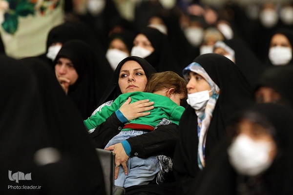 دیدار جمعی از بانوان فرهیخته کشور با رهبر انقلاب اسلامی