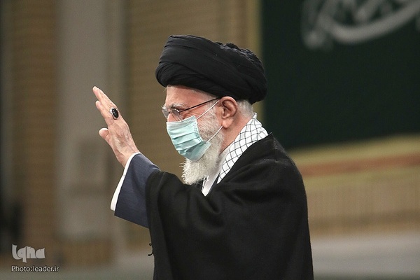 حضرت آیت‌الله خامنه‌ای، رهبر معظم انقلاب اسلامی