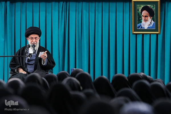 حضرت آیت‌الله خامنه‌ای، رهبر معظم انقلاب اسلامی