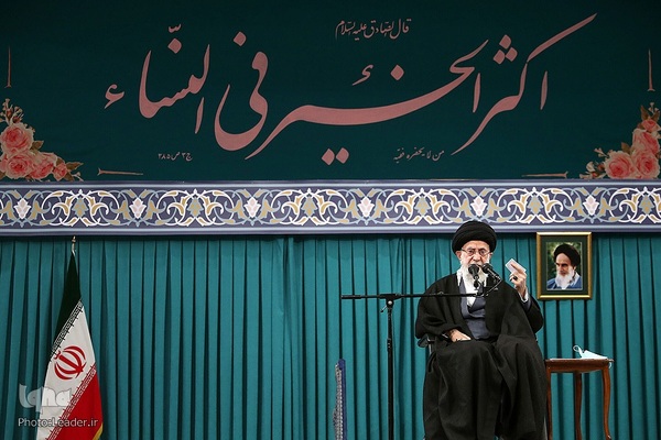 حضرت آیت‌الله خامنه‌ای، رهبر معظم انقلاب اسلامی