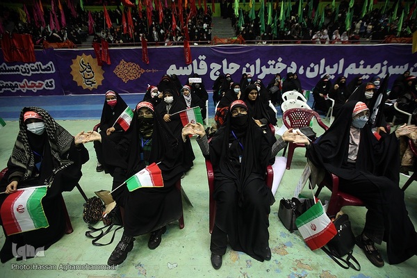 اجتماع بزرگ «دختران حاج قاسم» در ورزشگاه ۱۲ هزار نفری آزادی