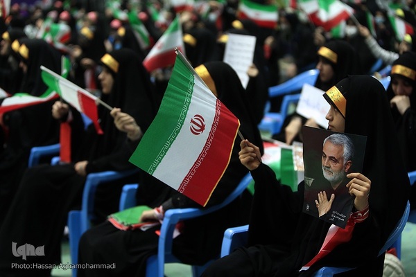 اجتماع بزرگ «دختران حاج قاسم» در ورزشگاه ۱۲ هزار نفری آزادی