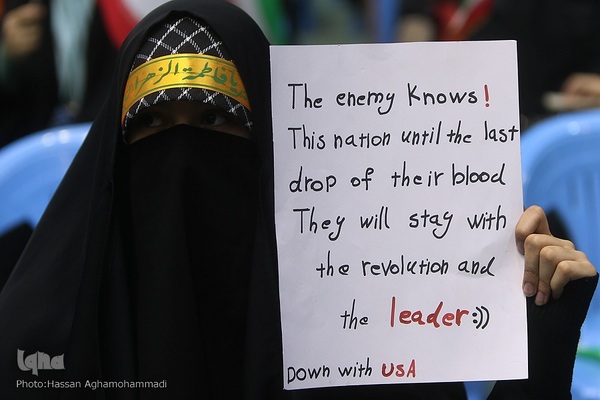 اجتماع بزرگ «دختران حاج قاسم» در ورزشگاه ۱۲ هزار نفری آزادی