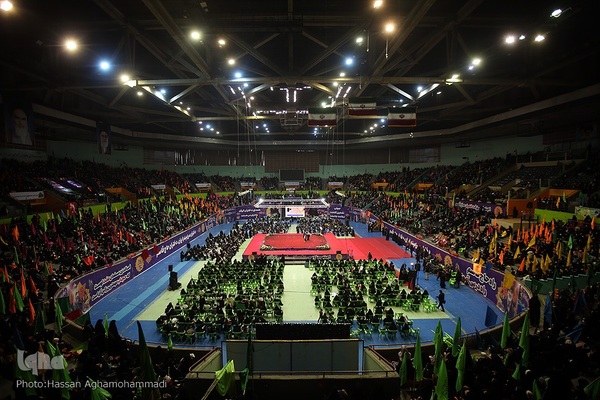 اجتماع بزرگ «دختران حاج قاسم» در ورزشگاه ۱۲ هزار نفری آزادی
