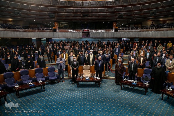 آیین اختتامیه نخستین کنفرانس بین‌المللی مکتب شهید سلیمانی