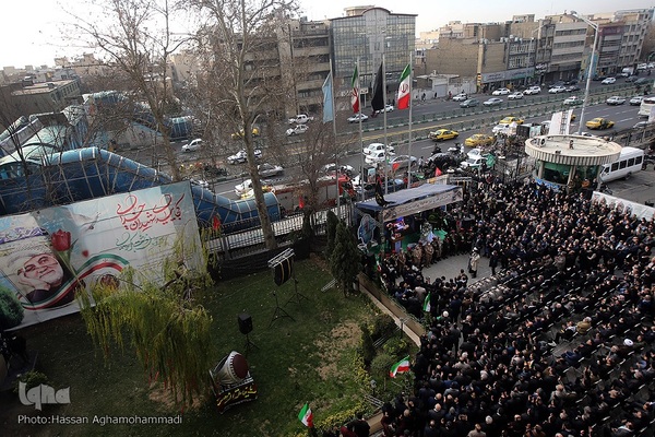 آیین خاکسپاری پیکر مطهر شهید گمنام دوران دفاع مقدس در وزارت تعاون، کار و رفاه اجتماعی