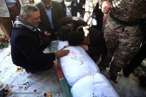 آیین خاکسپاری پیکر مطهر شهید گمنام دوران دفاع مقدس در وزارت تعاون، کار و رفاه اجتماعی