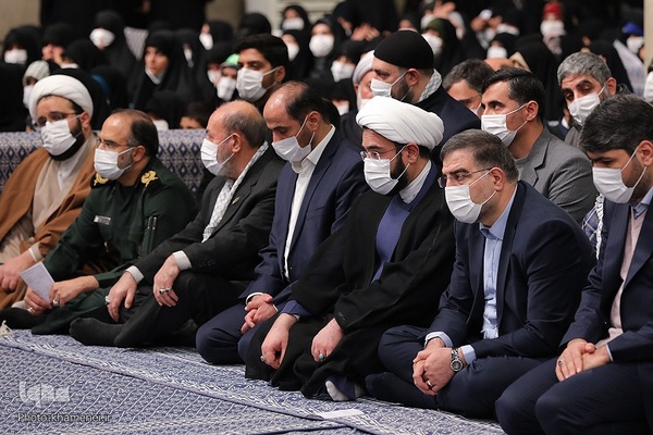 دیدار جمعی از مردم قم با رهبر معظم انقلاب