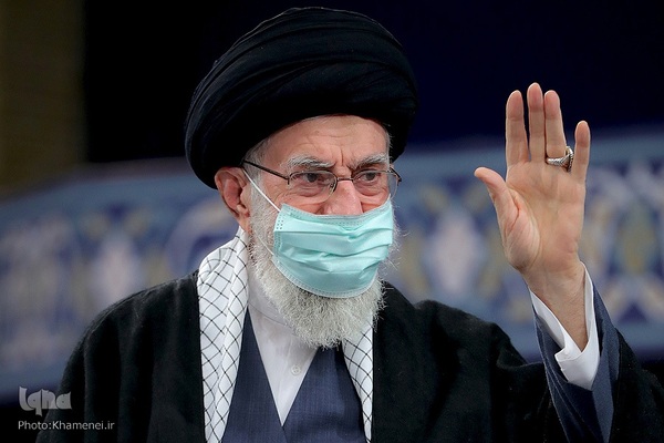 حضرت آیت‌الله خامنه‌ای، رهبرمعظم انقلاب اسلامی