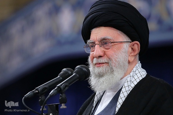 حضرت آیت‌الله خامنه‌ای، رهبرمعظم انقلاب اسلامی