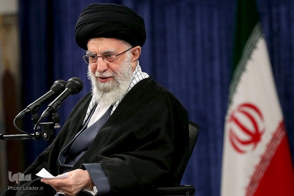 حضرت آیت‌الله خامنه‌ای، رهبرمعظم انقلاب اسلامی