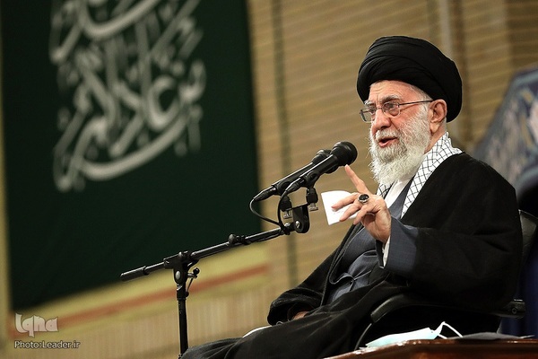 حضرت آیت‌الله خامنه‌ای، رهبرمعظم انقلاب اسلامی