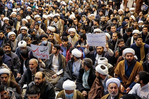 اجتماع حوزویان خراسان در حمایت از رهبر انقلاب