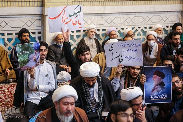 اجتماع حوزویان خراسان در حمایت از رهبر انقلاب