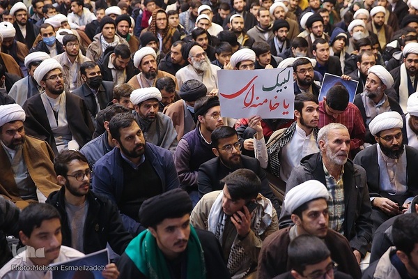 اجتماع حوزویان خراسان در حمایت از رهبر انقلاب