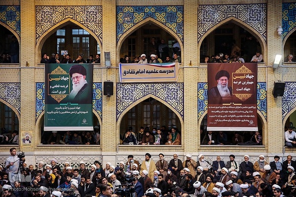 اجتماع حوزویان خراسان در حمایت از رهبر انقلاب