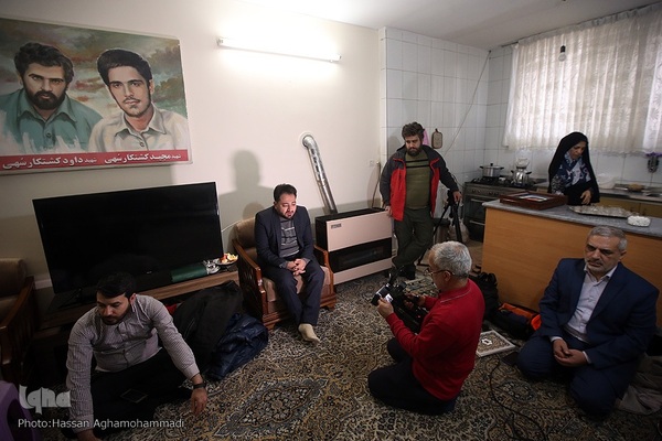 دیدار جمعی از نمایندگان جامعه قرآنی با خانواده شهیدان کشتکار سهی