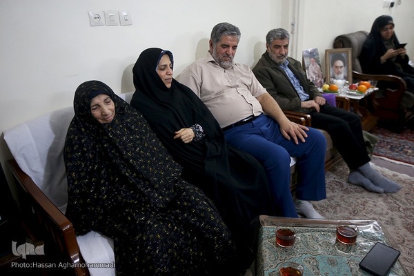 دیدار جمعی از نمایندگان جامعه قرآنی با خانواده شهیدان کشتکار سهی