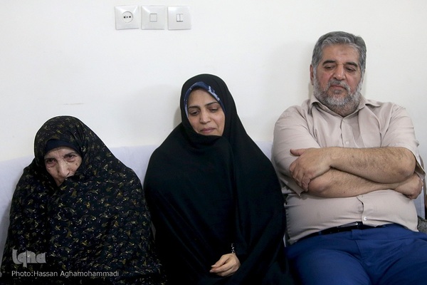 دیدار جمعی از نمایندگان جامعه قرآنی با خانواده شهیدان کشتکار سهی