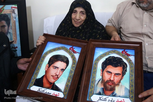 مادر شهیدان داود و مجید کشتکار سهی