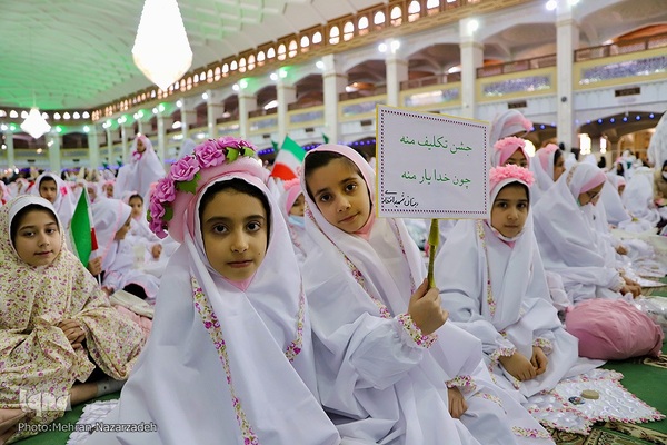 جشن شکوفایی (تکلیف) دانش آموزان دختر تبریز