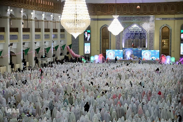 جشن شکوفایی (تکلیف) دانش آموزان دختر تبریز