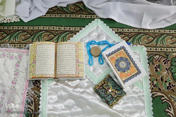 جشن شکوفایی (تکلیف) دانش آموزان دختر تبریز