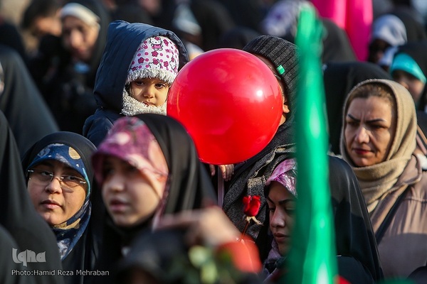 جشن خانوادگی میلاد حضرت فاطمه زهرا(س)