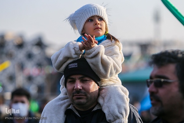 جشن خانوادگی میلاد حضرت فاطمه زهرا(س)