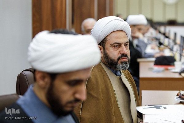 جلسه کمیسیون تبلیغ و ترویج با حضور وزیر ارشاد