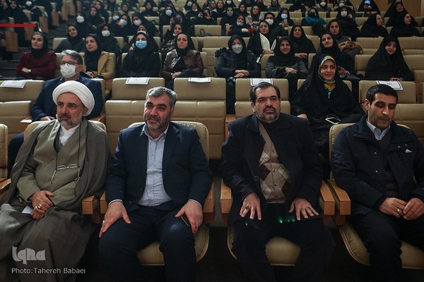 مراسم تجلیل از بانوان قرآنی وزرت نیرو