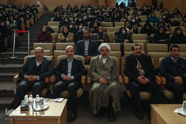 مراسم تجلیل از بانوان قرآنی وزرت نیرو