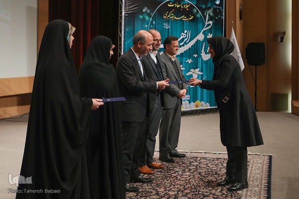 مراسم تجلیل از بانوان قرآنی وزرت نیرو