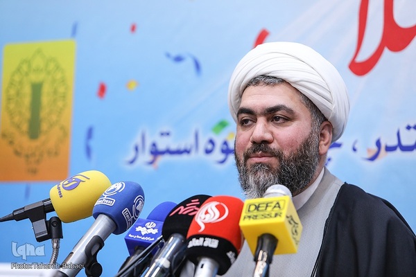 حجت‌الاسلام کمال خداداده، رئیس کمیته مساجد ستاد دهه فجر انقلاب اسلامی