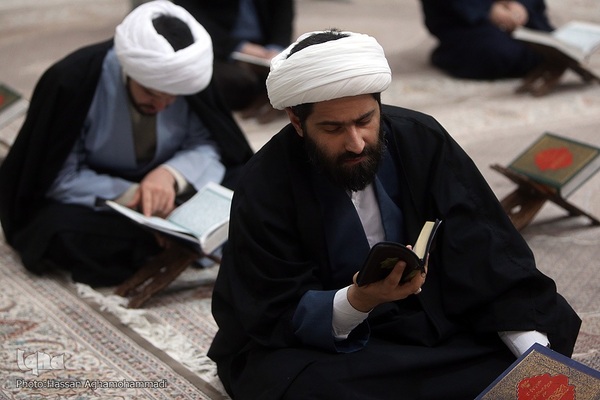 مراسم تجدید میثاق جامعه قرآنی کشور با آرمان‌های معمار کبیر انقلاب اسلامی، امام خمینی(ره) در حرم مطهر امام راحل