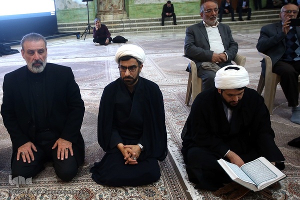 مراسم تجدید میثاق جامعه قرآنی کشور با آرمان‌های معمار کبیر انقلاب اسلامی، امام خمینی(ره) در حرم مطهر امام راحل