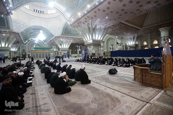 مراسم تجدید میثاق جامعه قرآنی کشور با آرمان‌های معمار کبیر انقلاب اسلامی، امام خمینی(ره) در حرم مطهر امام راحل