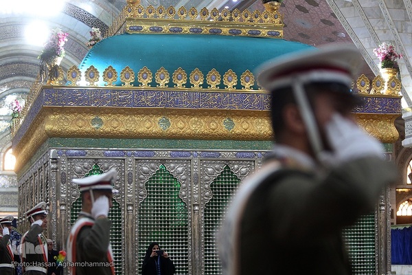 مراسم تجدید میثاق جامعه قرآنی کشور با آرمان‌های معمار کبیر انقلاب اسلامی، امام خمینی(ره) در حرم مطهر امام راحل