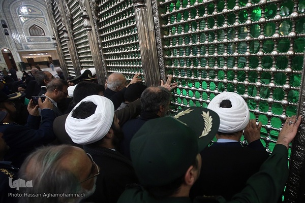 مراسم تجدید میثاق جامعه قرآنی کشور با آرمان‌های معمار کبیر انقلاب اسلامی، امام خمینی(ره) در حرم مطهر امام راحل