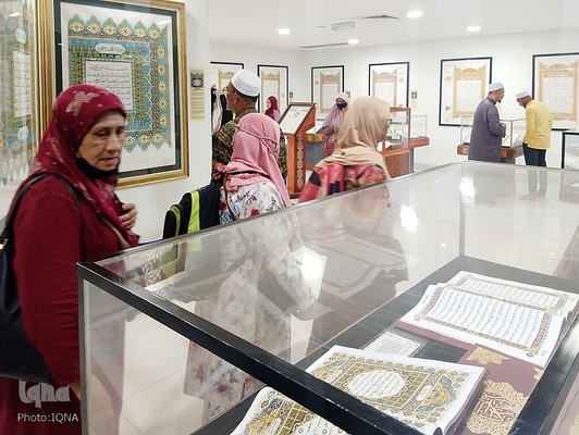 گالری قرآنی رستو؛ از مصحف‌های بومی تا نسخه‌های صادراتی