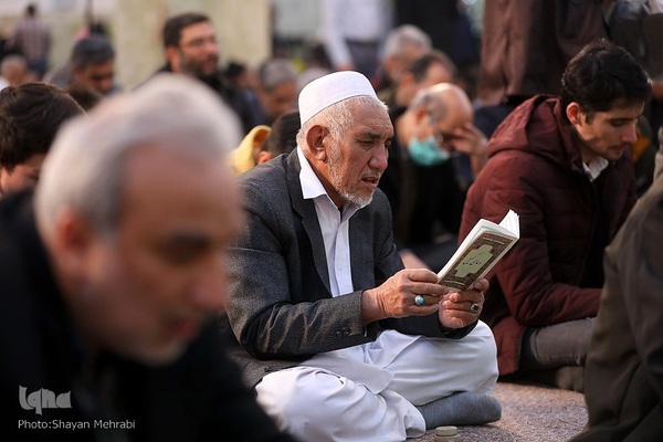 شب لیلة‌الرّغائب در آستان مقدس حضرت عبدالعظیم(ع)