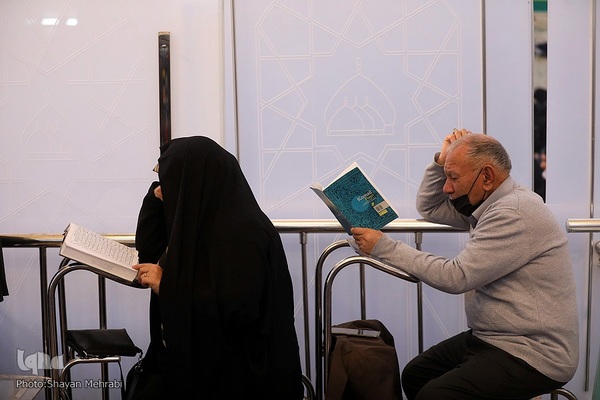 شب لیلة‌الرّغائب در آستان مقدس حضرت عبدالعظیم(ع)