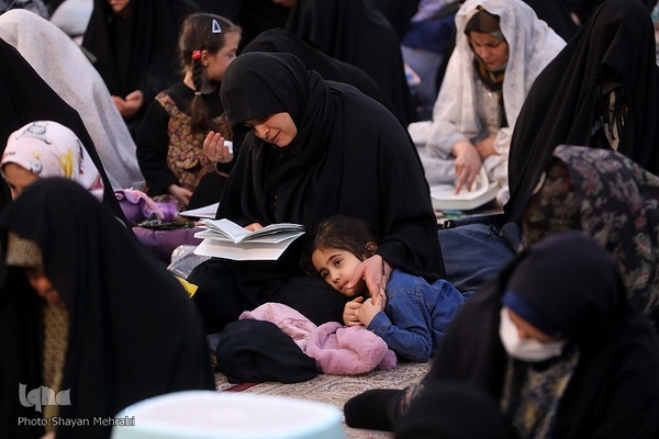 شب لیلة‌الرّغائب در آستان مقدس حضرت عبدالعظیم(ع)