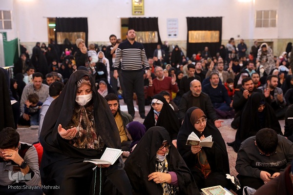 شب لیلة‌الرّغائب در آستان مقدس حضرت عبدالعظیم(ع)