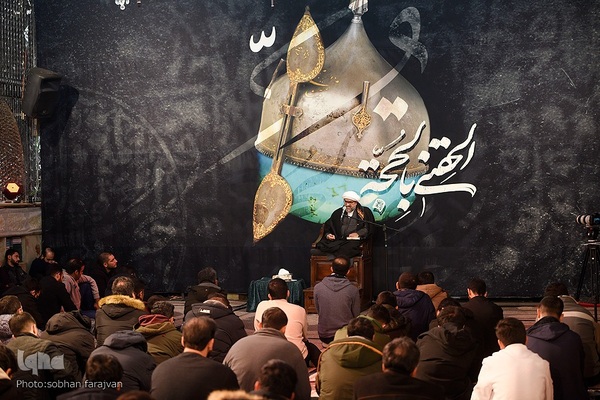 شب لیله‌الرغائب در آستان مقدس امامزاده صالح(ع)