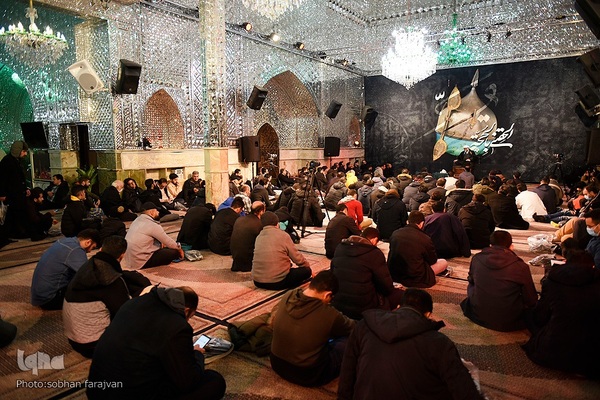 شب لیله‌الرغائب در آستان مقدس امامزاده صالح(ع)