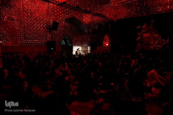 شب لیله‌الرغائب در آستان مقدس امامزاده صالح(ع)