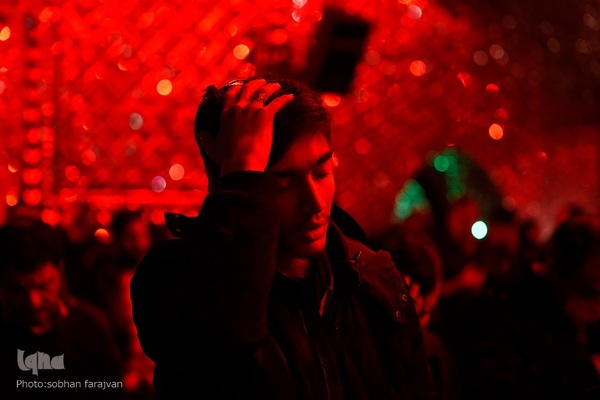 شب لیله‌الرغائب در آستان مقدس امامزاده صالح(ع)