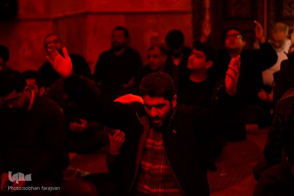 شب لیله‌الرغائب در آستان مقدس امامزاده صالح(ع)